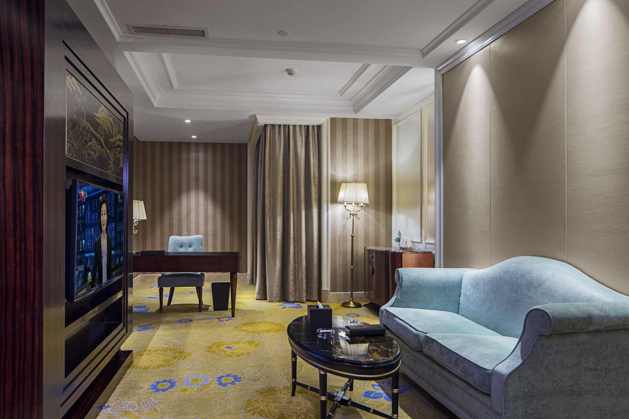 Chengdu Jin Yun Hotel Exterior foto